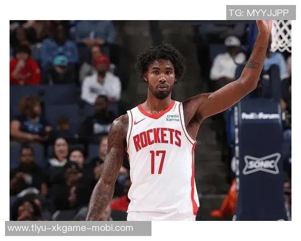 伊森分享狄龙建议称赞乌度卡严格执教风格带来的积极影响 伊森分享狄龙建议称赞乌度卡严格执教风格带来的积极影响