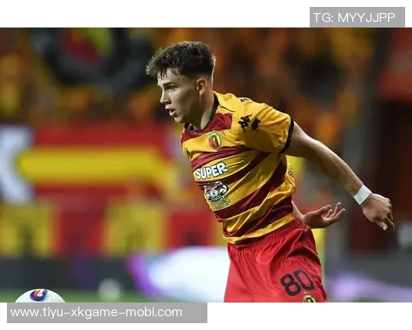 波兰媒体报道拜仁关注17岁边锋皮图谢夫斯基身价达1200万欧元