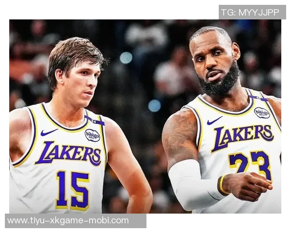 里夫斯称詹姆斯回归将提升全队表现他是无可替代的全能组织者 里夫斯称詹姆斯回归将提升全队表现他是无可替代的全能组织者